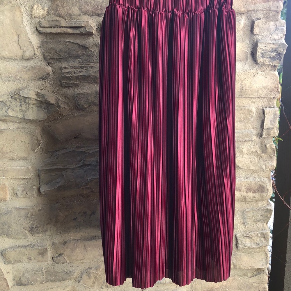 Boho Satin Wash Midi Skirt - Burgundy - Picture 8 of 8